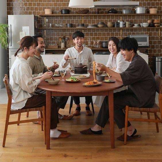 Tiệc tại gia mang đến sự gần gũi và ấm áp