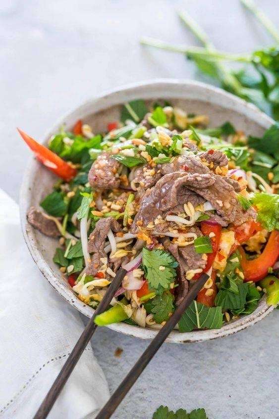 Món gỏi là sự linh hoạt trong chế biến và nguyên liệu