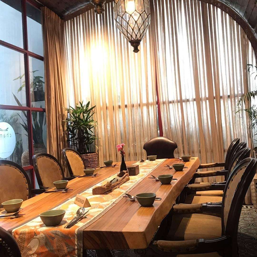 Phòng riêng ấm áp tại Chạm