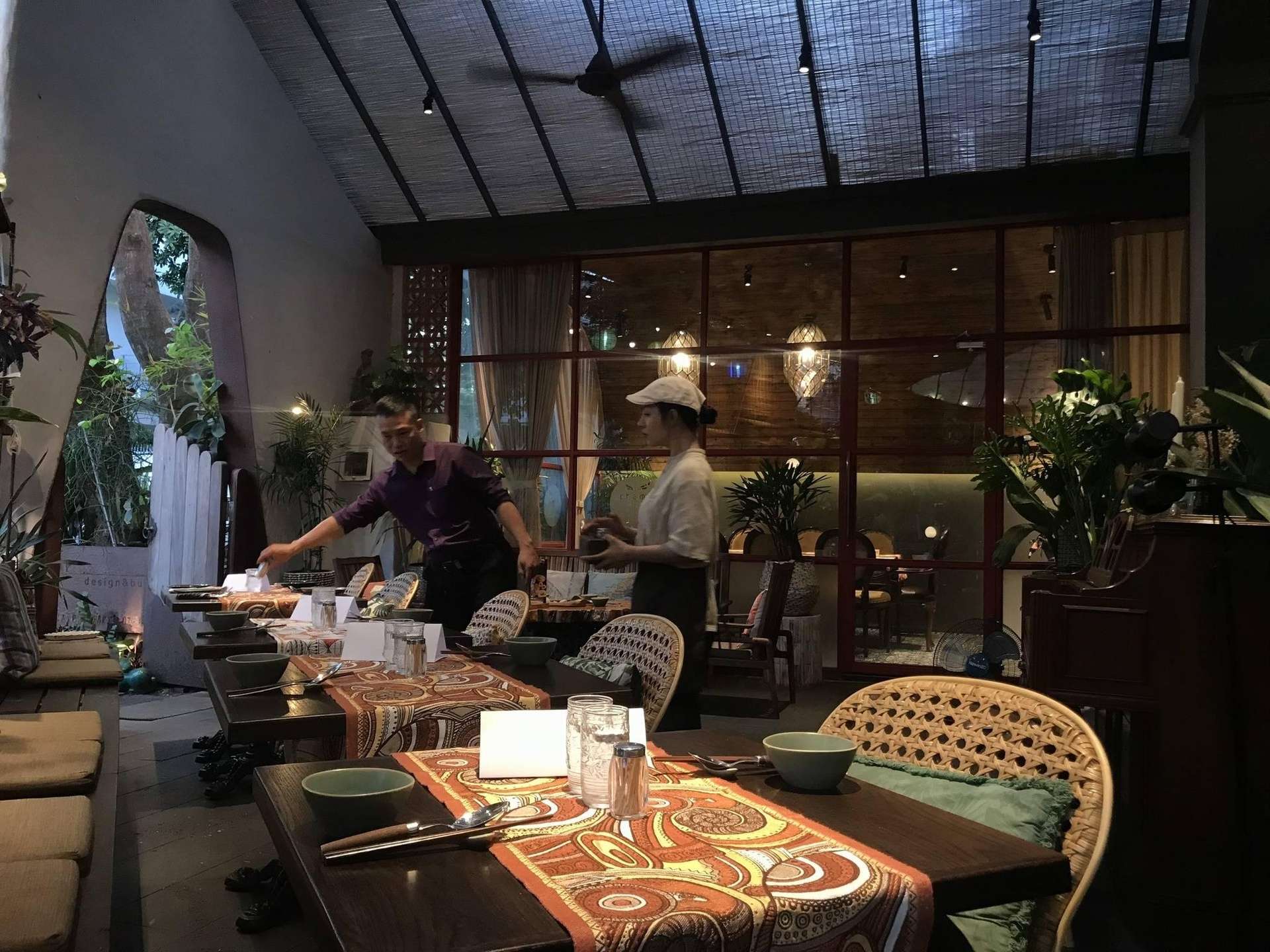 Chọn nơi có phục vụ chuyên nghiệp và chu đáo