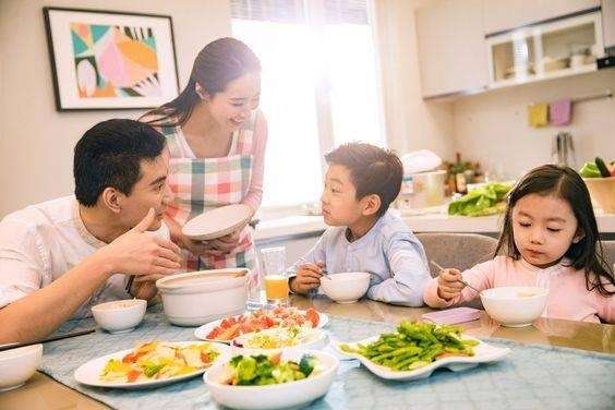 Bữa ăn gia đình là hoạt động gắn kết mạnh mẽ nhất
