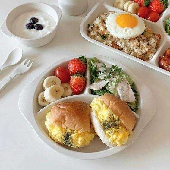 Khuyến khích bé thử các món mới lạ