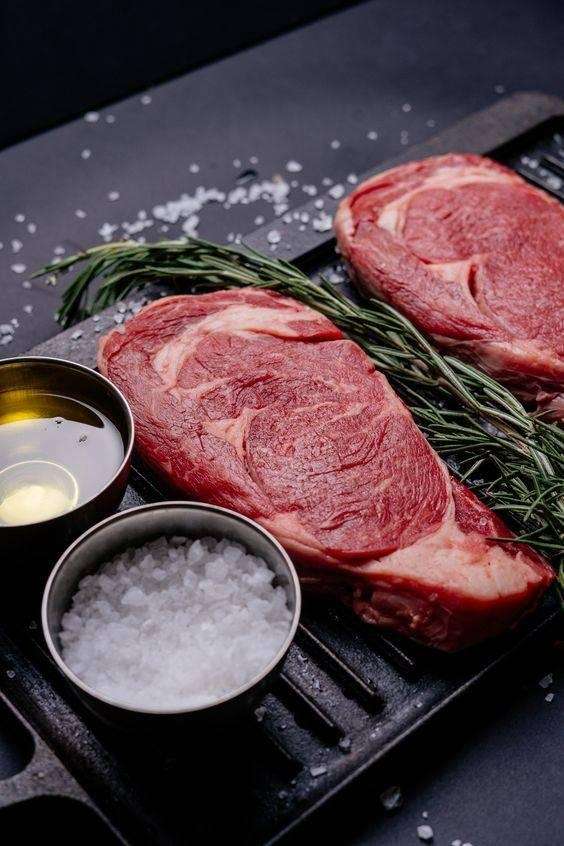 Món ăn này luôn được chế biến từ loại thịt bò hảo hạng