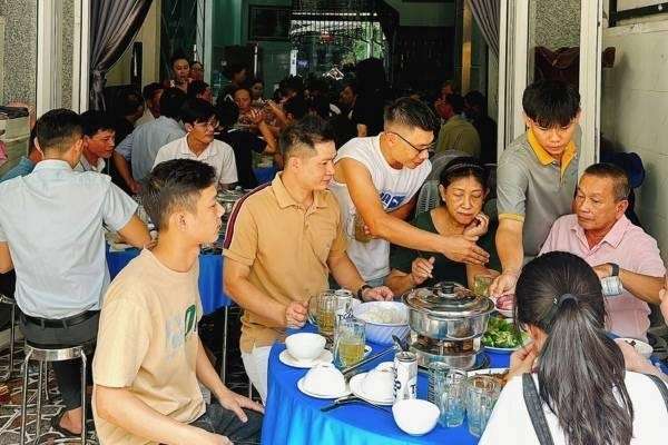 Dựa vào số lượng người tham dự để lựa chọn gói dịch vụ phù hợp