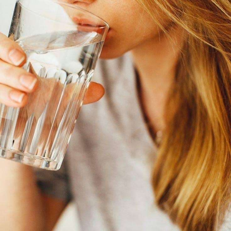 Đảm bảo cơ thể đủ nước