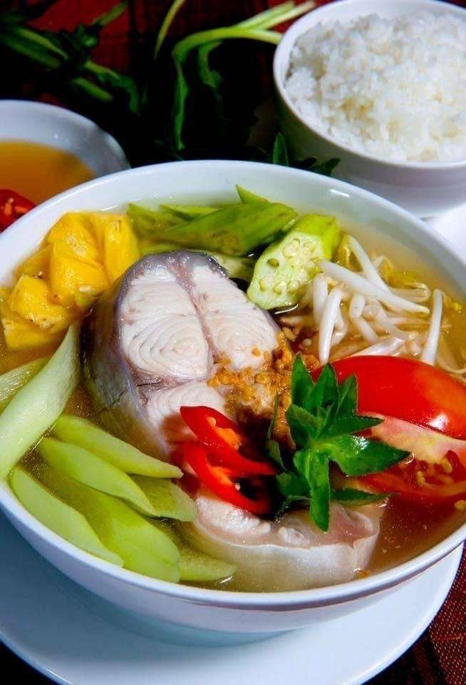 Canh chua là món đặc trưng của việc kết hợp và cân bằng giữa tính hàn và nhiệt