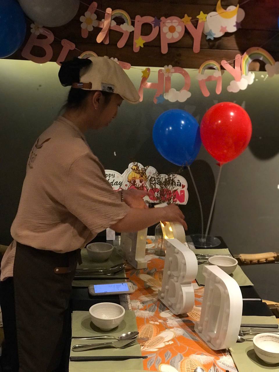 Nhân viên chu đáo và nhiệt tình