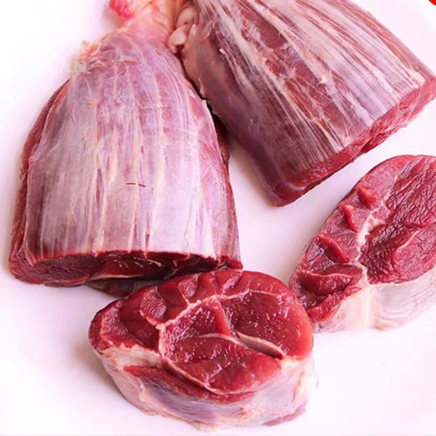 Nên chọn bắp bò có màu đỏ tươi