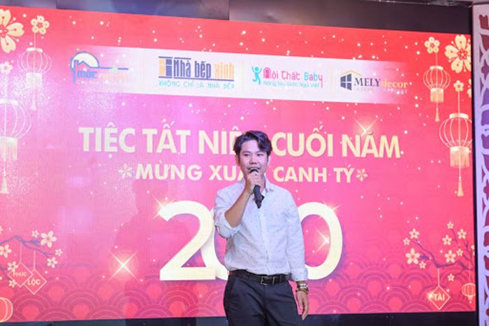 Bài phát biểu sẽ tạo nên một bầu không khí trang trọng hơn cho buổi tiệc
