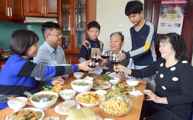Tất niên là dịp để gắn kết các thành viên trong gia đình