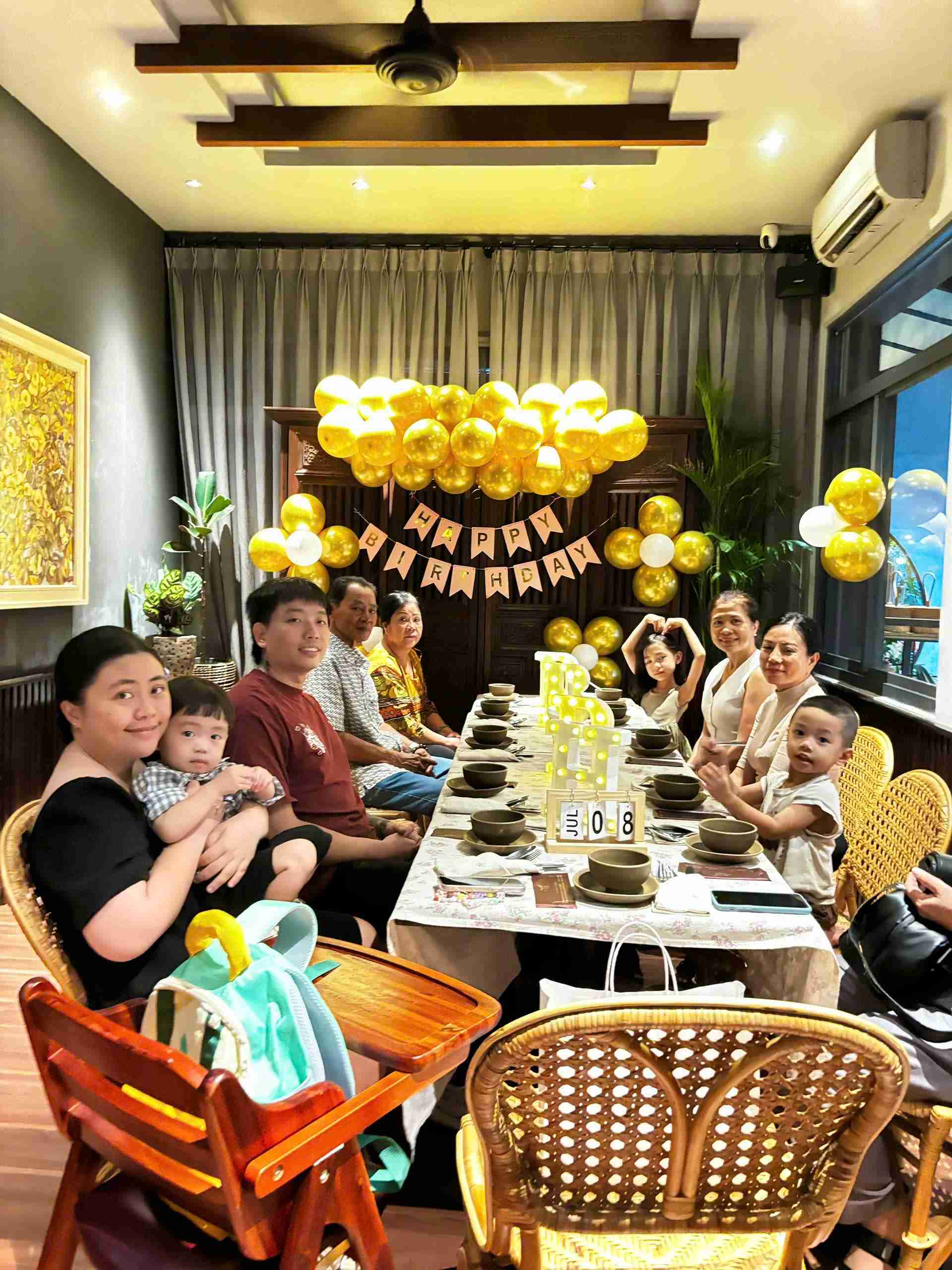 Một thực đơn tiệc sinh nhật phù hợp với mọi lứa tuổi sẽ tạo nên một bữa tiệc hoàn hảo