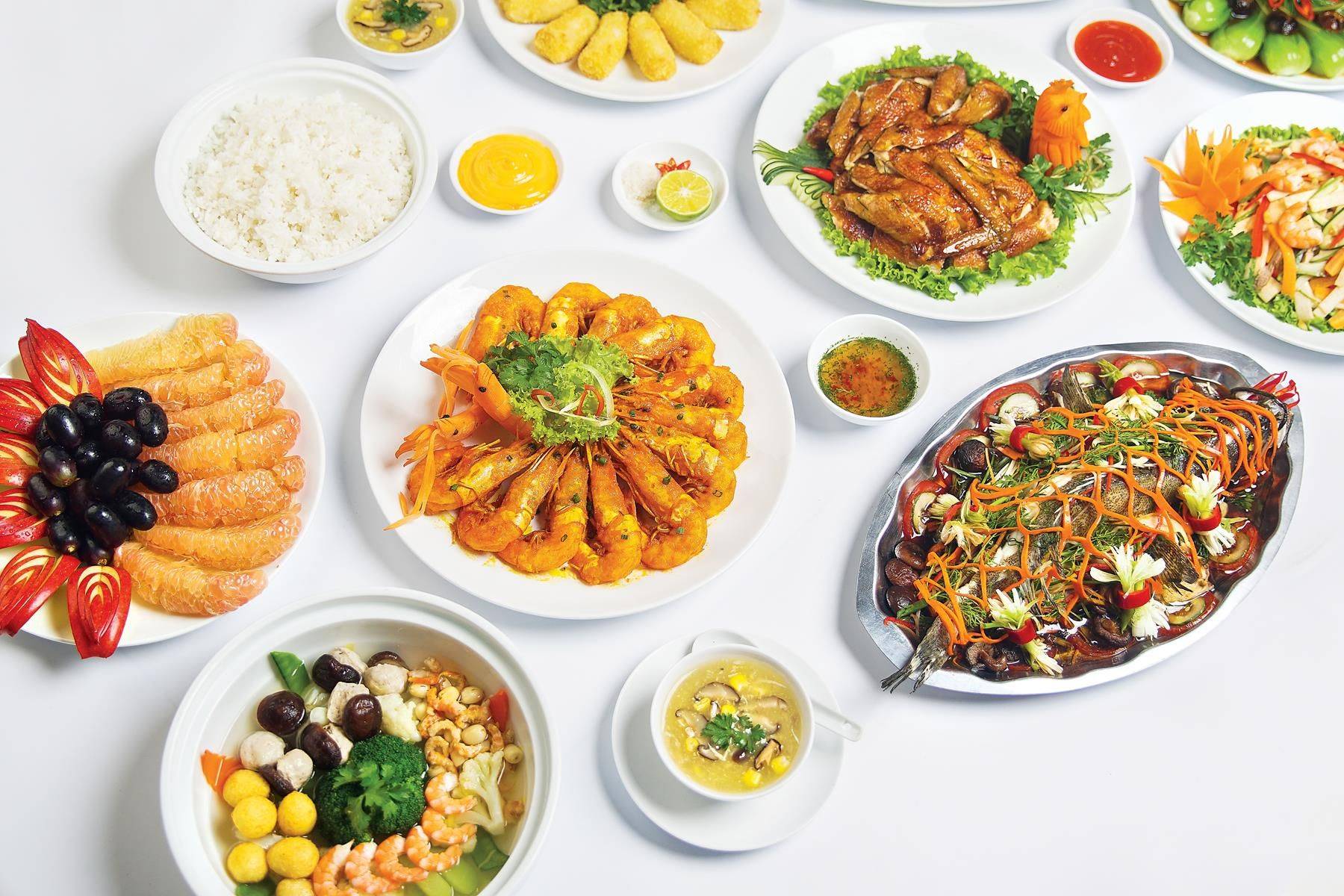 Bàn Tiệc 5 Món Chuẩn Á Đông Hài Hòa Hương Vị Và Hình Thức