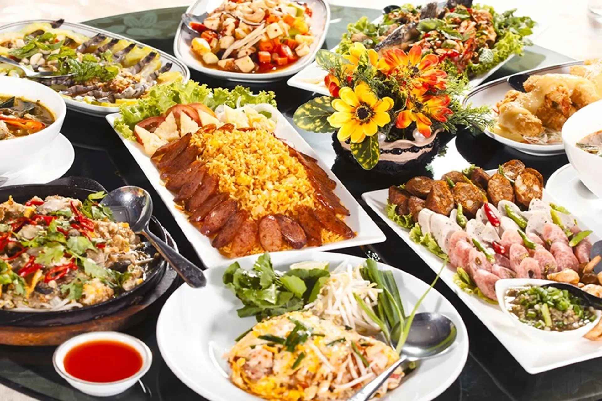 Menu Sinh Nhật Tại Nhà Dành Cho Gia Đình Đông Khách