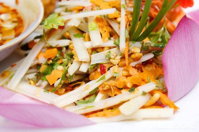 Gỏi là món khai vị rất phù hợp để đãi tiệc