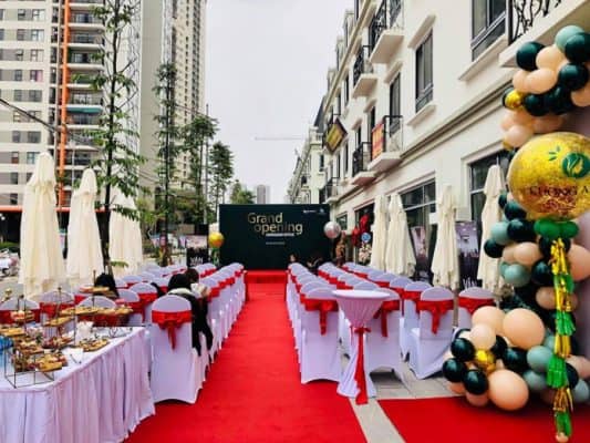 Chọn không giản phù hợp cho bữa tiệc