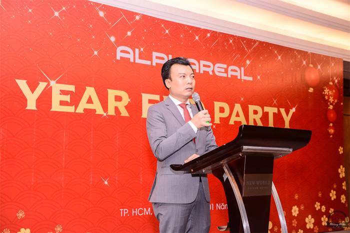 Bí Quyết Phát Biểu Trước Bữa Tiệc Tự Tin, Thu Hút Và Không Bị Dài Dòng