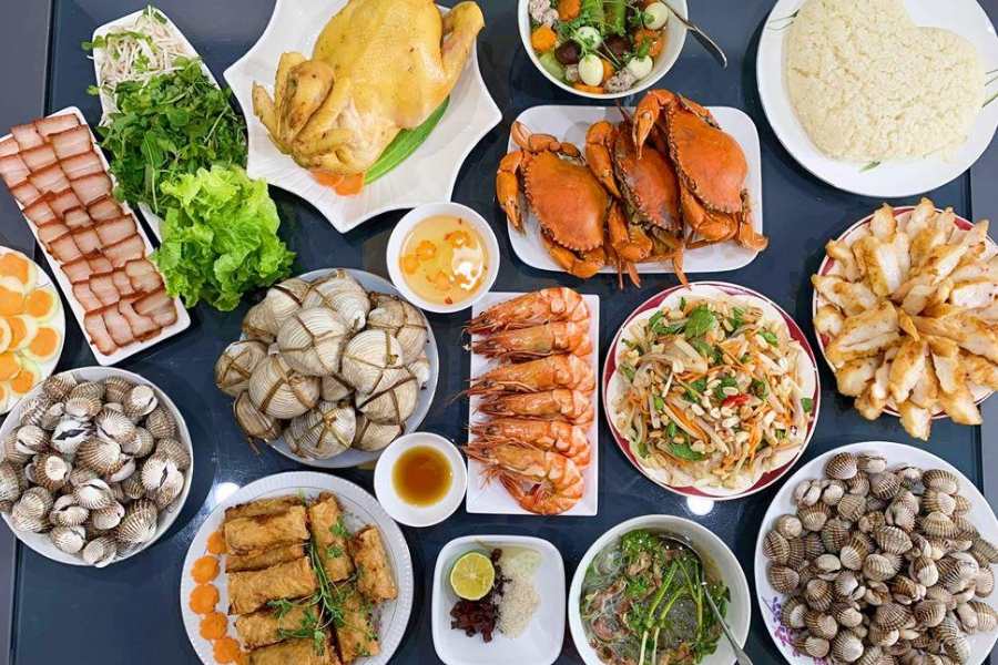 Đa dạng món ăn để đáp ứng được nhiều khẩu vị